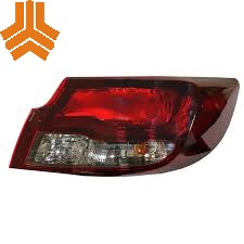 چراغ خطر راست روی بدنه شاهین کروز شرکتی