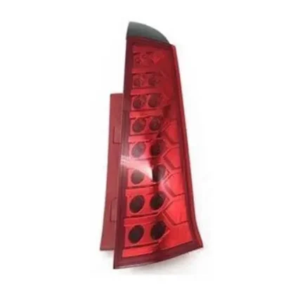 چراغ خطر روی صندوق عقب اچ سی کراس (راست)