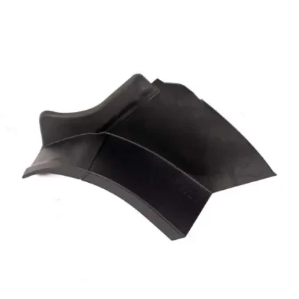 قاب چراغ عقب کی ام سی AQBP J7 (چپ)
