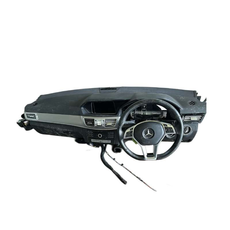 داشبورد بنز E300 اتاق W212 داشبورد بنز E300 اتاق W212