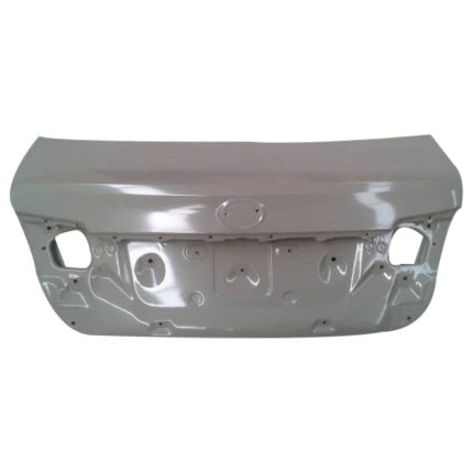 در صندوق عقب ولکس C30