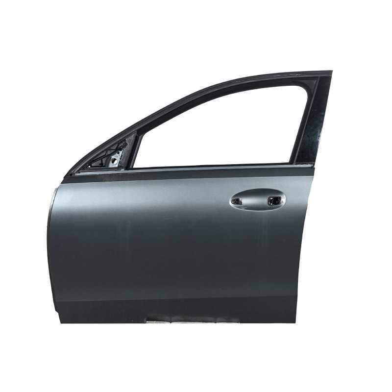 درب جلو چپ(سمت راننده) بنز C200 W204 درب جلو چپ(سمت راننده) بنز C200 W204
