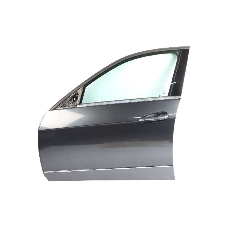 درب جلو چپ سمت راننده بنز e250 اتاق w212 درب جلو چپ سمت راننده بنز e250 اتاق w212