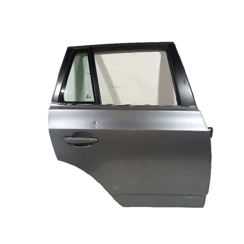 درب عقب راست سمت شاگرد بی ام و X3 اتاق E83 درب عقب راست سمت شاگرد بی ام و X3 اتاق E83