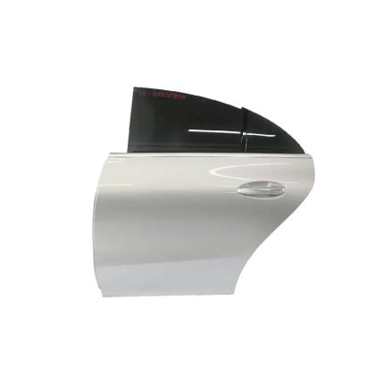 درب عقب چپ سمت راننده بنز cla45 اتاق c117