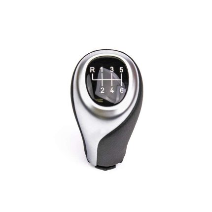 سردنده بی ام و 320 اتاق F30