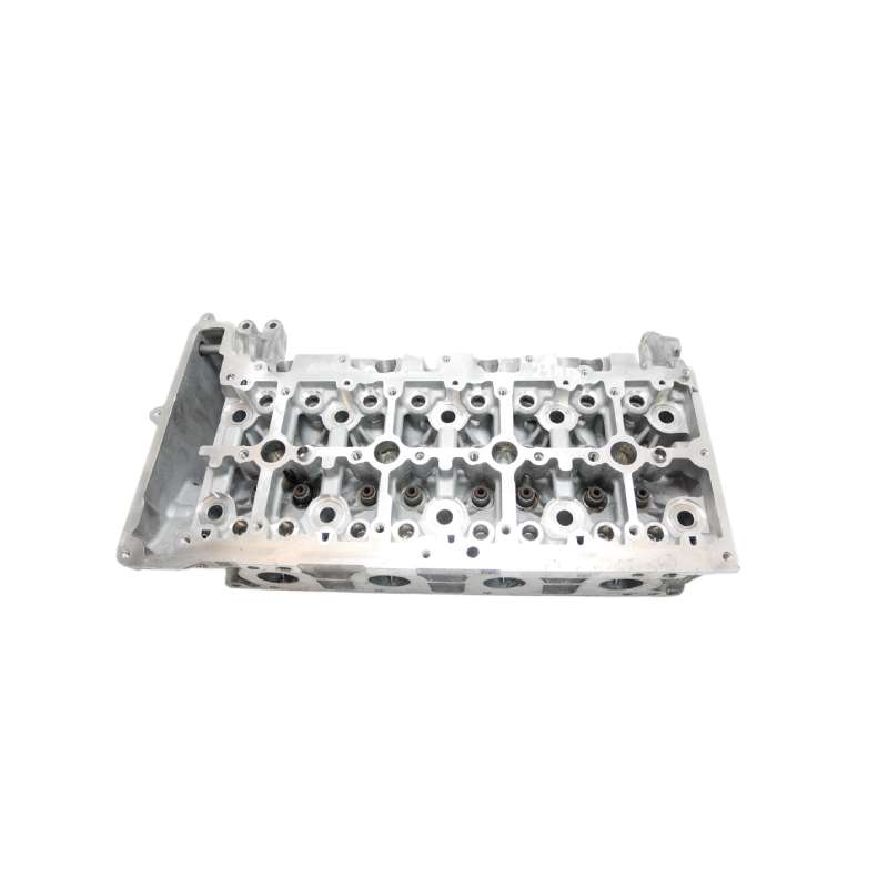 سرسیلندر بی ام و 320 اتاق F30 سرسیلندر بی ام و 320 اتاق F30
