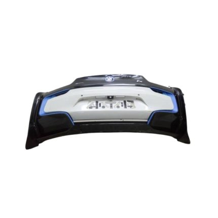 سپر عقب بی ام و i8 اتاق i12