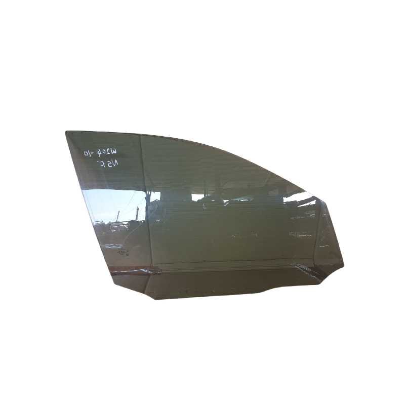 شیشه درب جلو راست بنز c350 اتاق w204 شیشه درب جلو راست بنز c350 اتاق w204