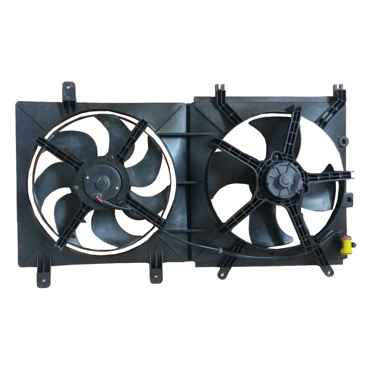 فن رادیاتور آب و کولر لیفان X60 فن رادیاتور آب و کولر لیفان X60