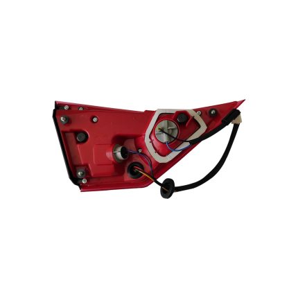 چراغ عقب روی صندوق لیفان 820 سمت شاگرد