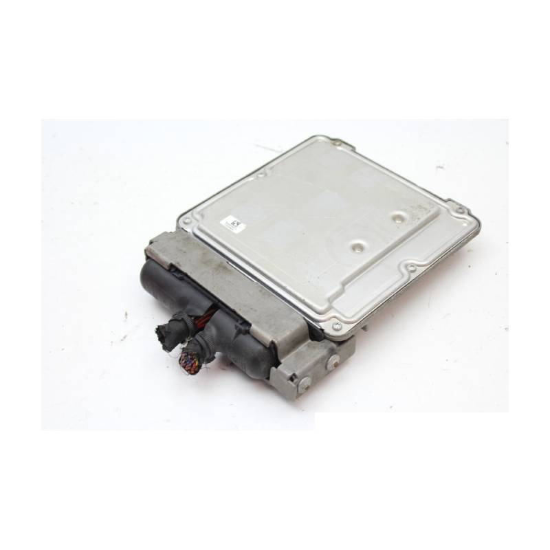 یونیت فرمان برقی بی ام و 120 اتاق f20 یونیت فرمان برقی بی ام و 120 اتاق f20