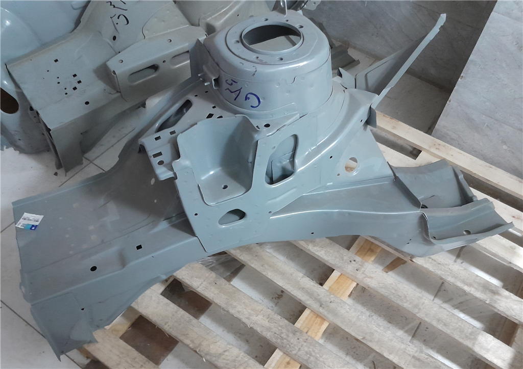 سر شاسی و گلگیر داخلی جلو راست سمند EF7 ایساکو سر شاسی و گلگیر داخلی جلو راست سمند EF7 ایساکو