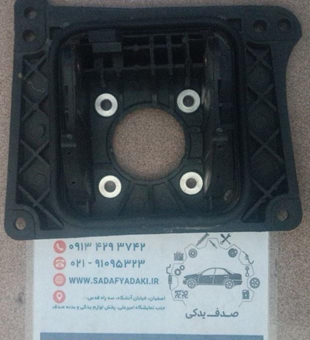 سیلندر و پیستون چرخ جلو چپ با لنت کروز سمند ایساکو سیلندر و پیستون چرخ جلو چپ با لنت کروز سمند ایساکو