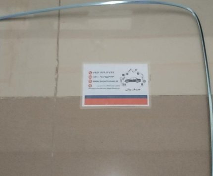 زه روی نوار لاستیکی دور شیشه عقب بغل پژو پارس ایساکو